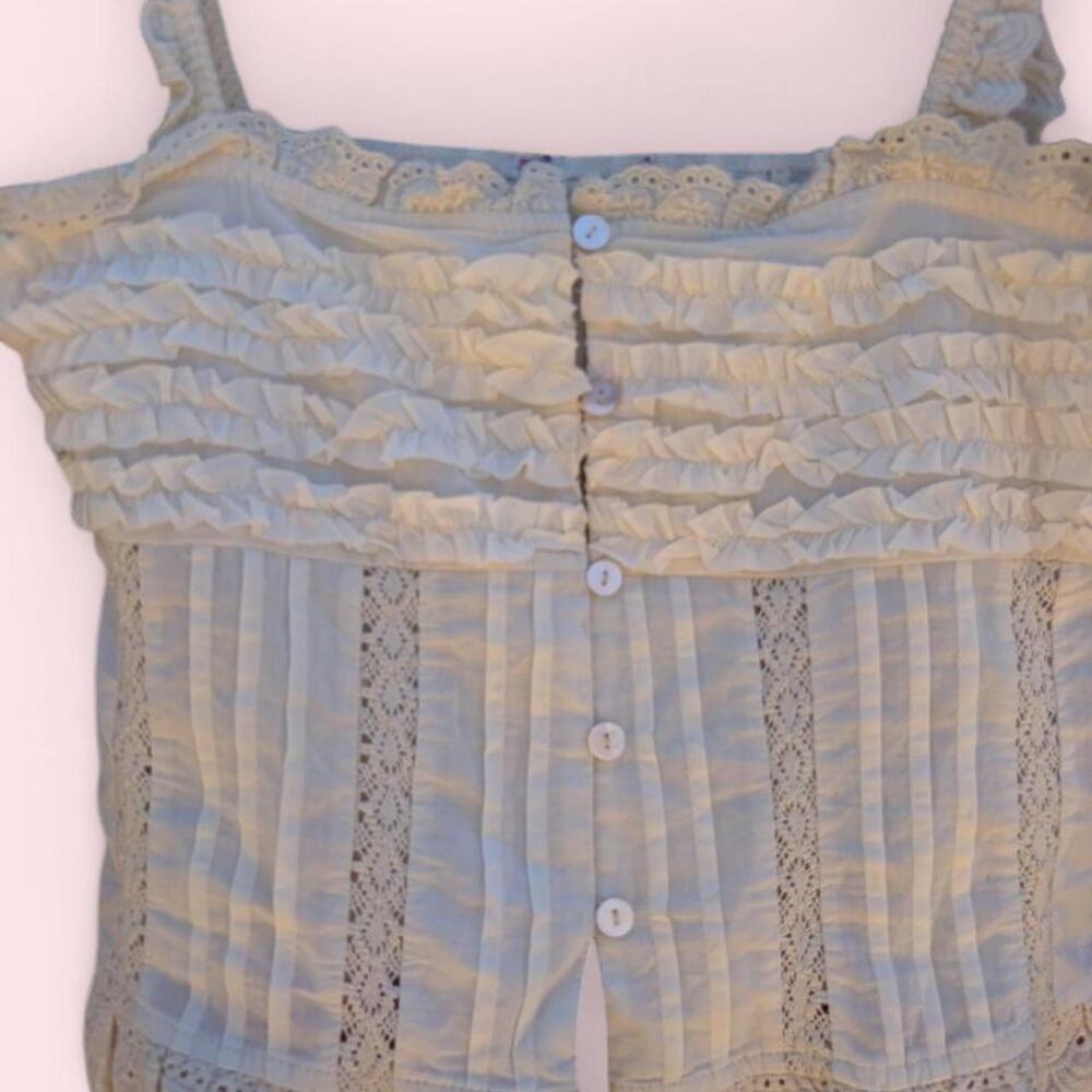 Cream ruffled lace cami tank - Picture 2 of 6